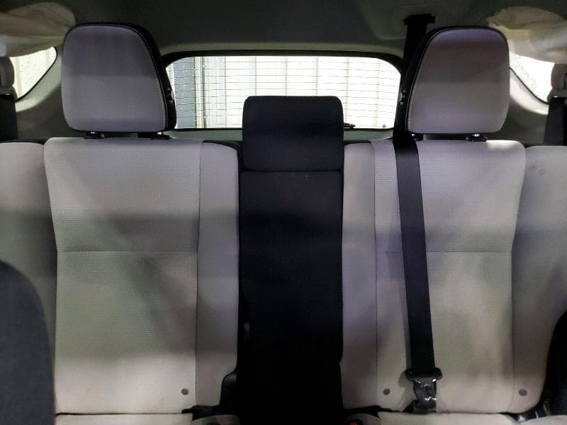 2017 TOYOTA RAV4 XLE 10