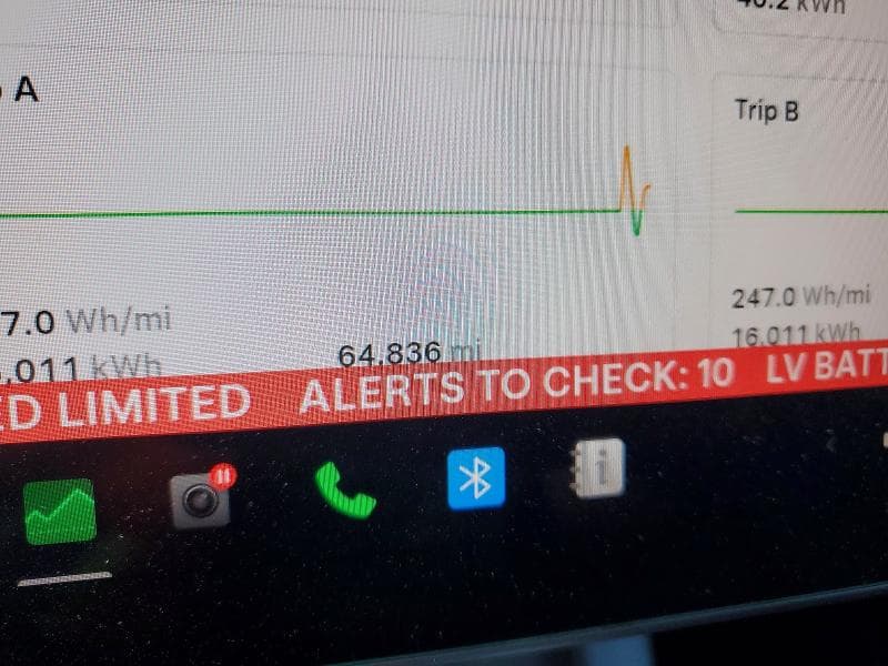 2023 TESLA MODEL Y 9