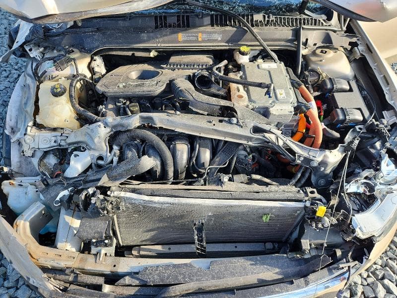 2019 FORD FUSION SE 11