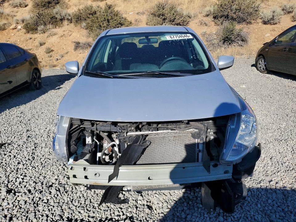 2019 NISSAN VERSA S 5