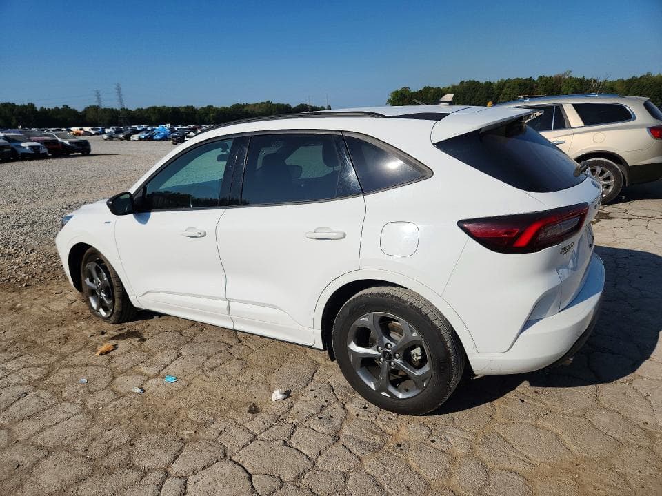 2023 FORD ESCAPE ST LINE 2