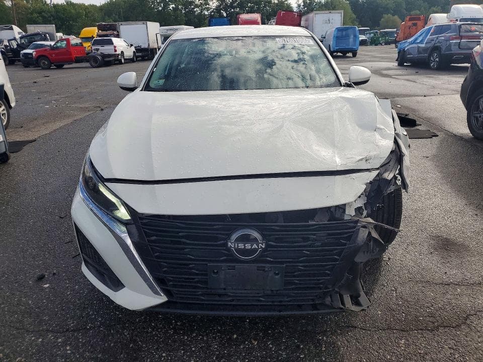 2023 NISSAN ALTIMA S 5