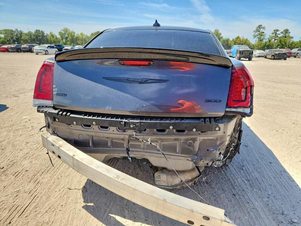 2020 CHRYSLER 300 TOURING 6