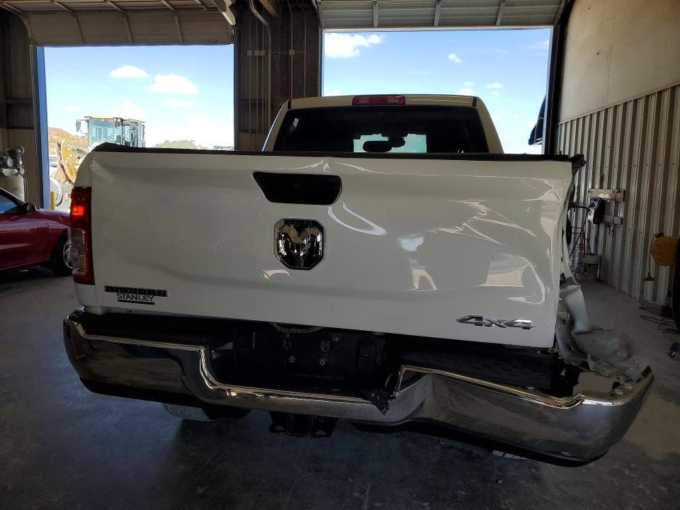 2024 RAM 2500 BIG HORN 6