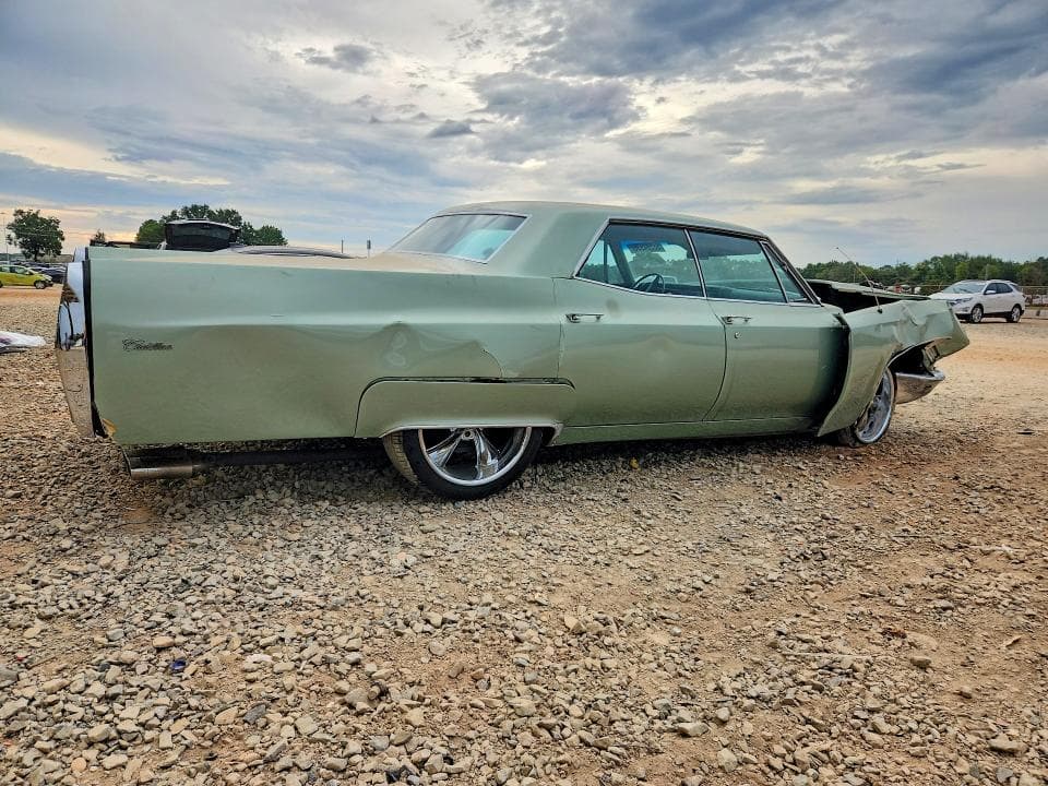 1967 CADILLAC CALAIS 3