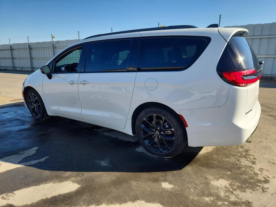 2025 CHRYSLER PACIFICA LIMITED 2
