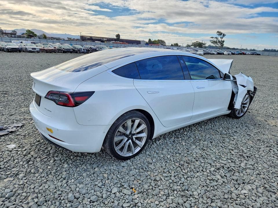 2019 TESLA MODEL 3 3