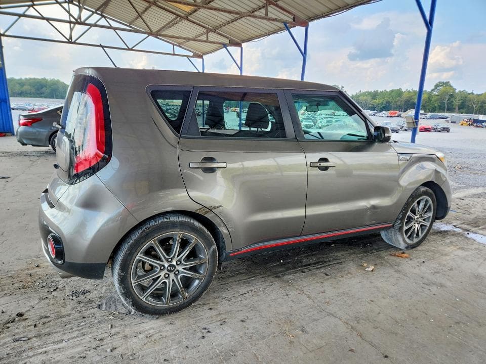 2018 KIA SOUL ! 3