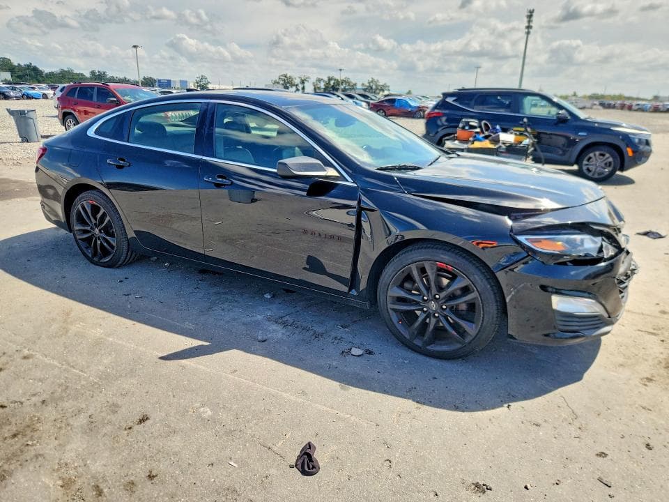 2021 CHEVROLET MALIBU LT 4