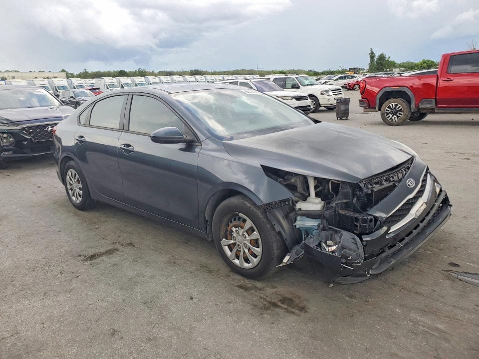 2020 KIA FORTE FE 4