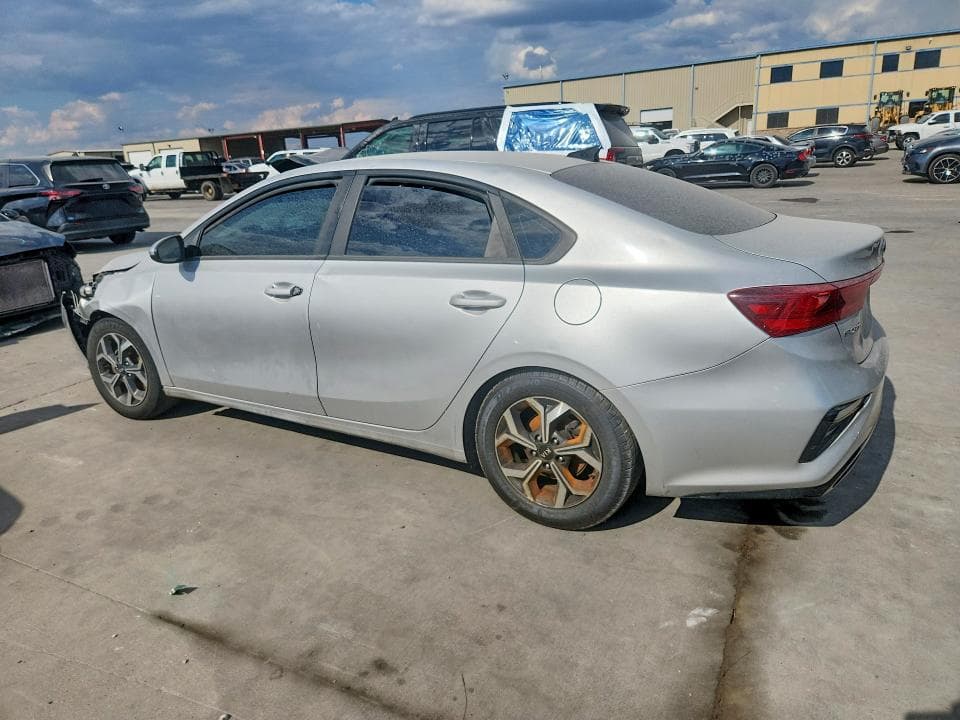 2020 KIA FORTE LXS 2