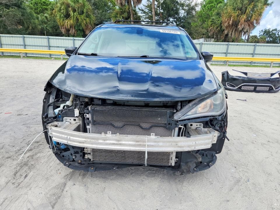2017 CHRYSLER PACIFICA TOURING L 5