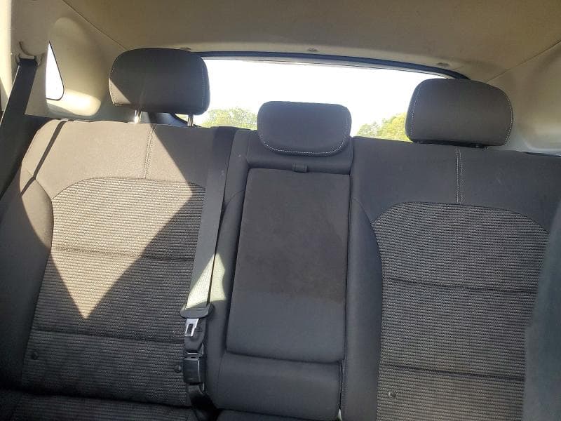 2017 KIA NIRO LX 10