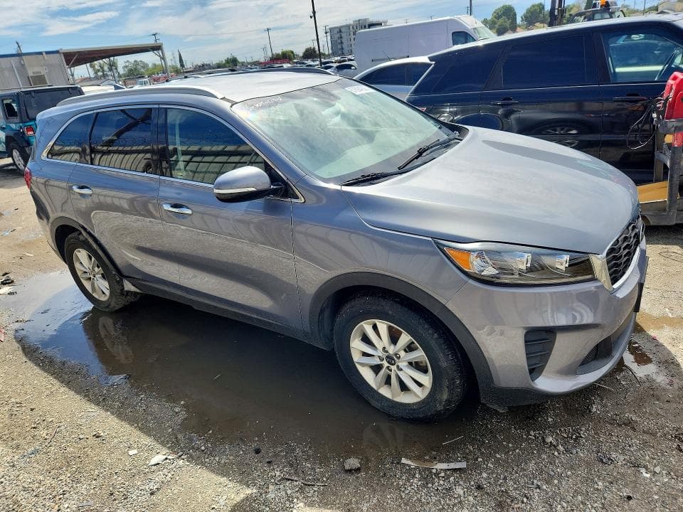2019 KIA SORENTO LX 4