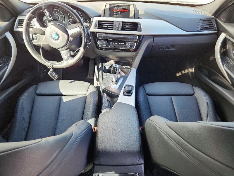 2018 BMW 320 XI 8
