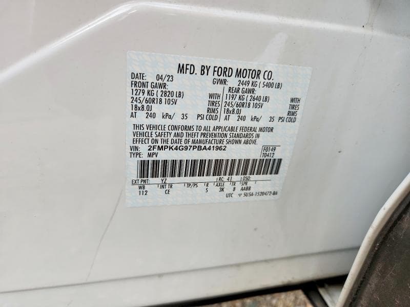 2023 FORD EDGE SE 12