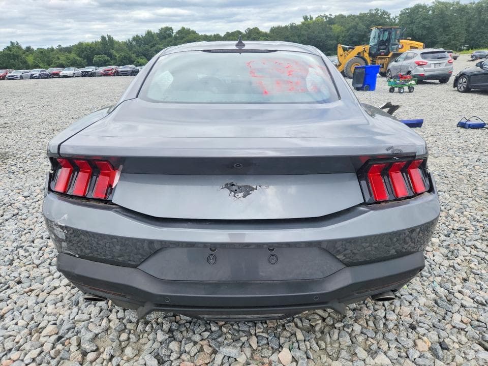 2025 FORD MUSTANG 6