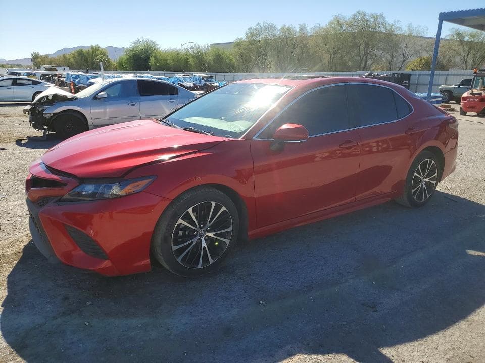 2019 TOYOTA CAMRY SE