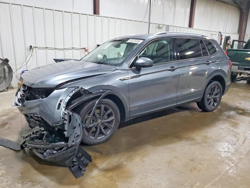 2022 VOLKSWAGEN TIGUAN SE