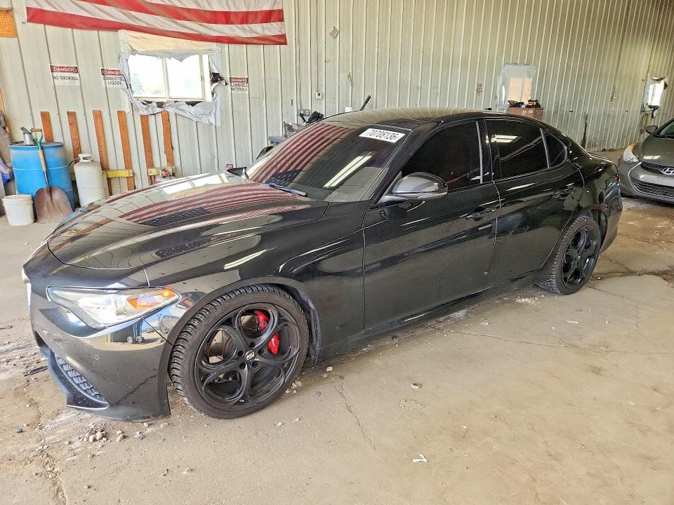 2018 ALFA ROMEO GIULIA TI - 1