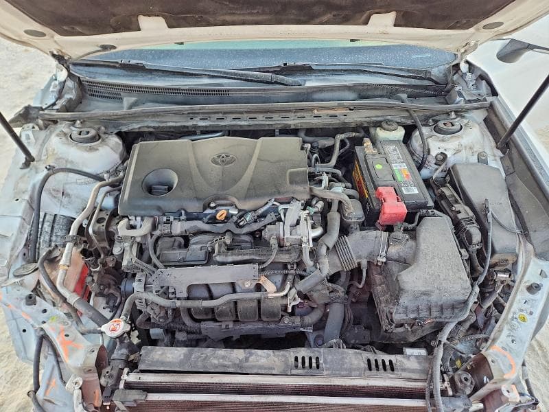 2018 TOYOTA CAMRY LE 11