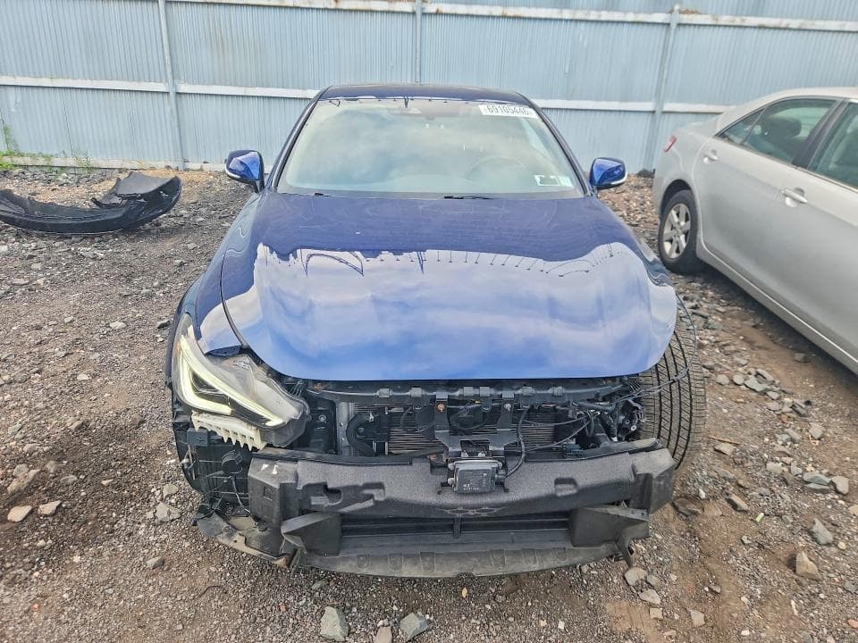 2019 INFINITI Q60 3.0T LUXE 5