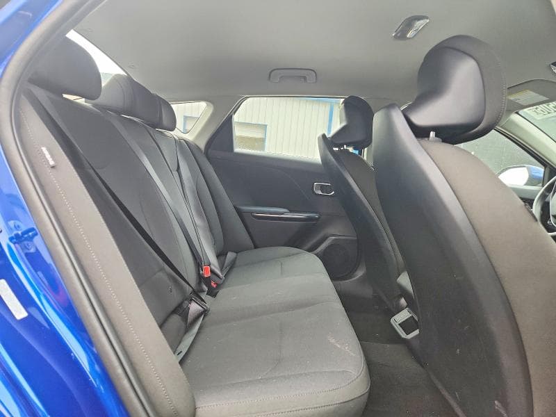 2026 KIA K4 LXS 10