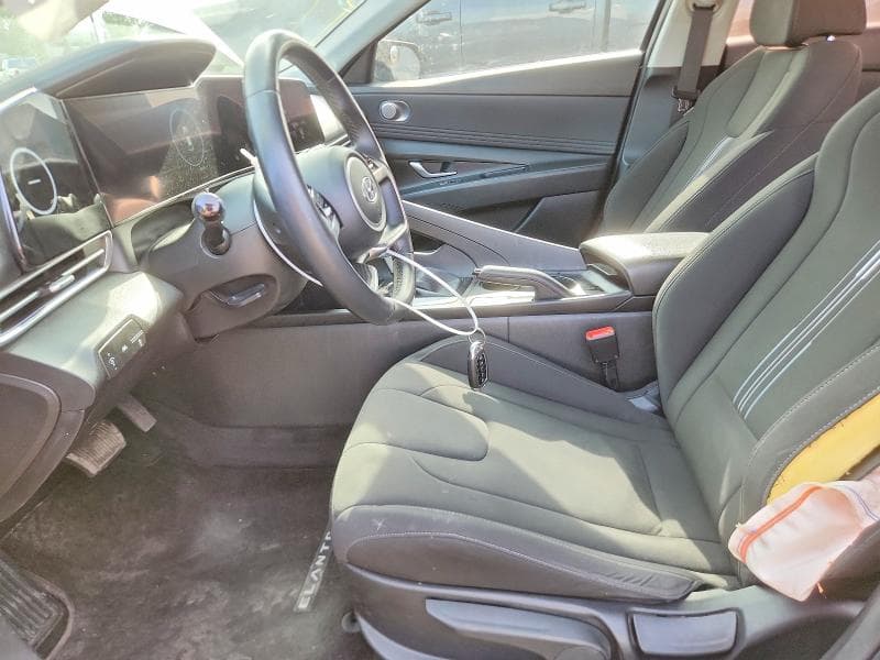 2023 HYUNDAI ELANTRA SEL 7