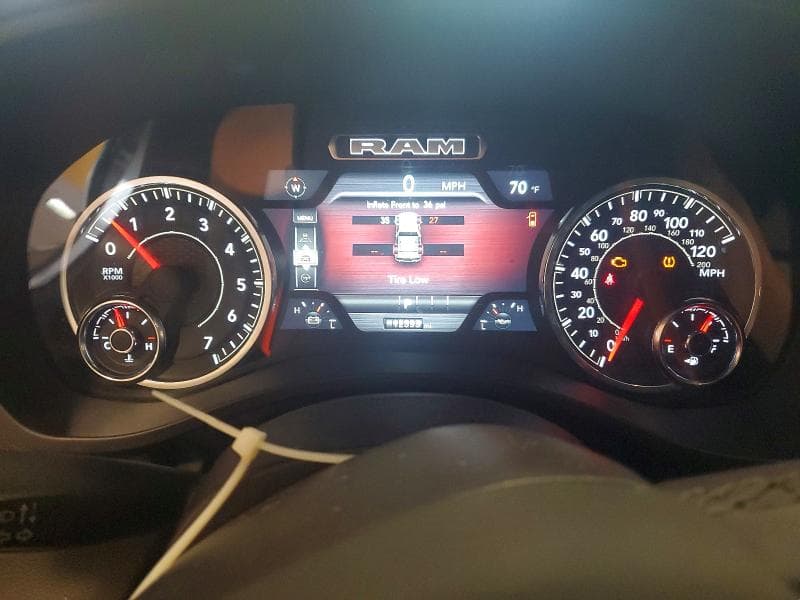 2025 RAM 1500 BIG HORN/LONE STAR 9