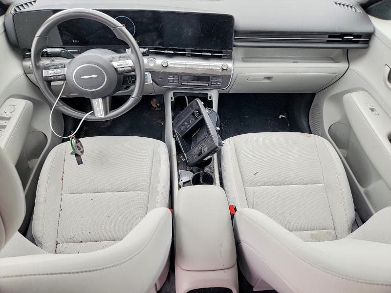 2024 HYUNDAI KONA SEL 8