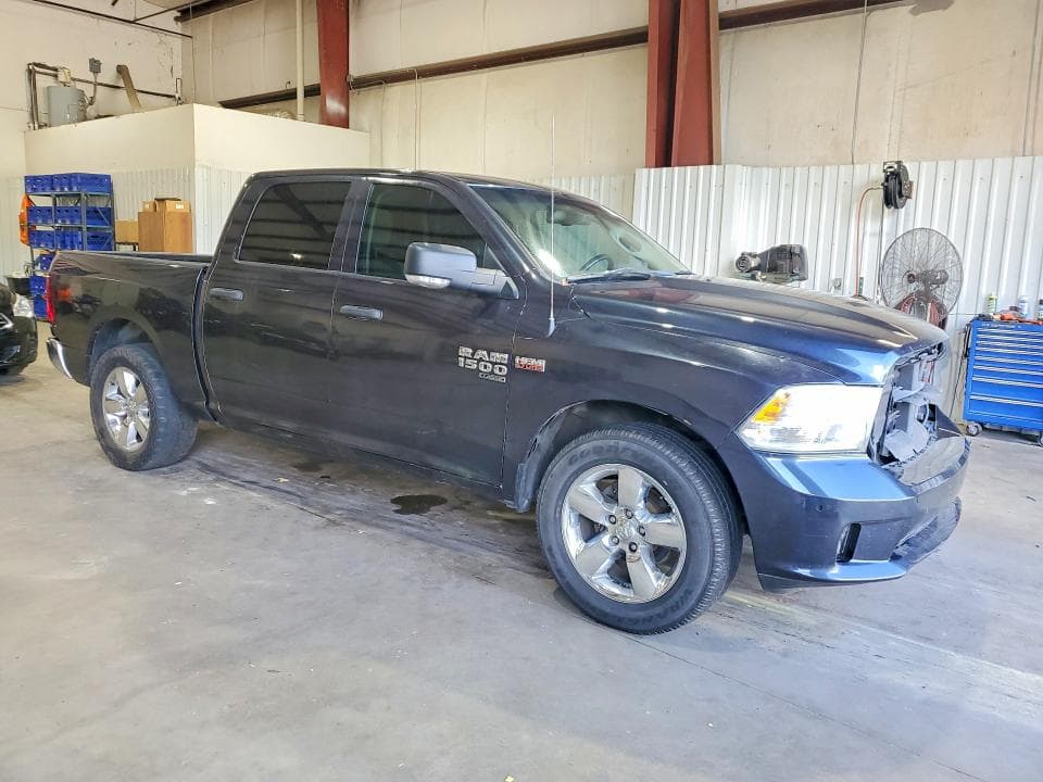 2019 RAM 1500 CLASSIC SLT 4