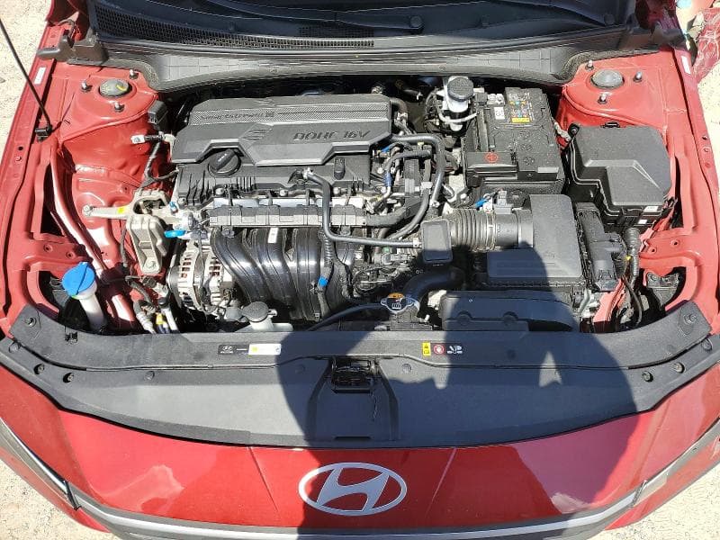 2025 HYUNDAI ELANTRA SE 11
