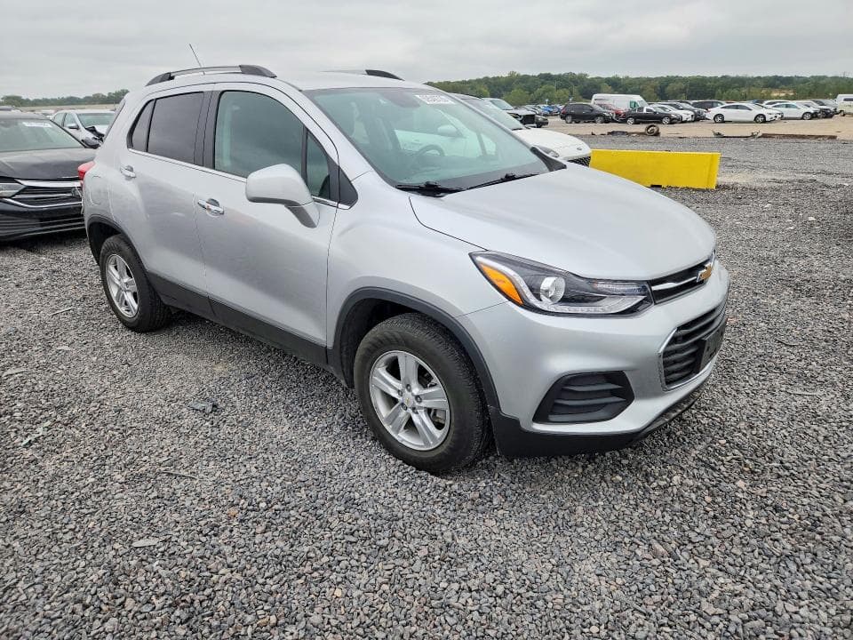 2018 CHEVROLET TRAX 1LT 4