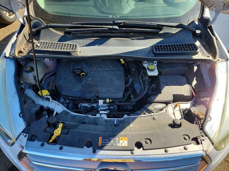 2017 FORD ESCAPE SE 11
