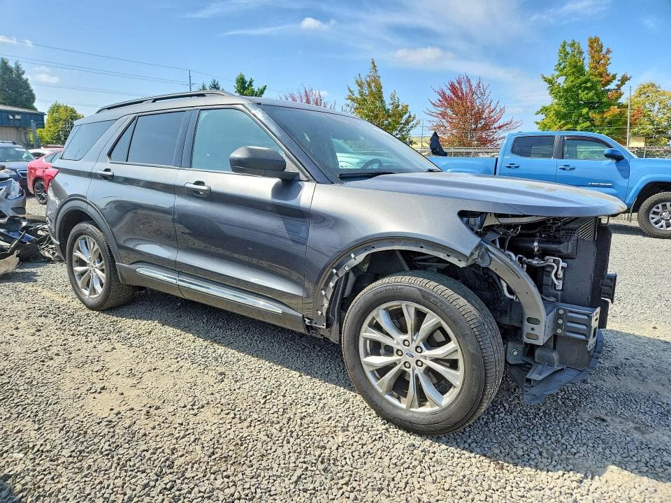 2020 FORD EXPLORER XLT 4