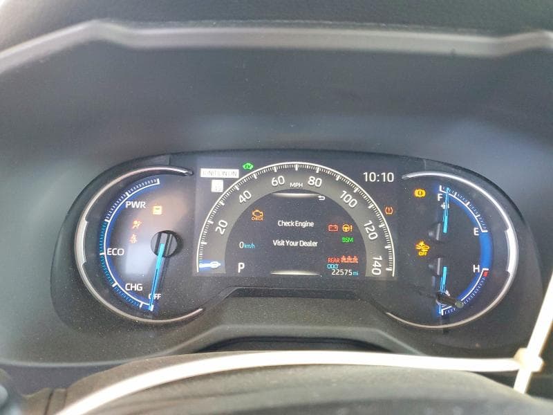 2024 TOYOTA RAV4 XLE PREMIUM 9
