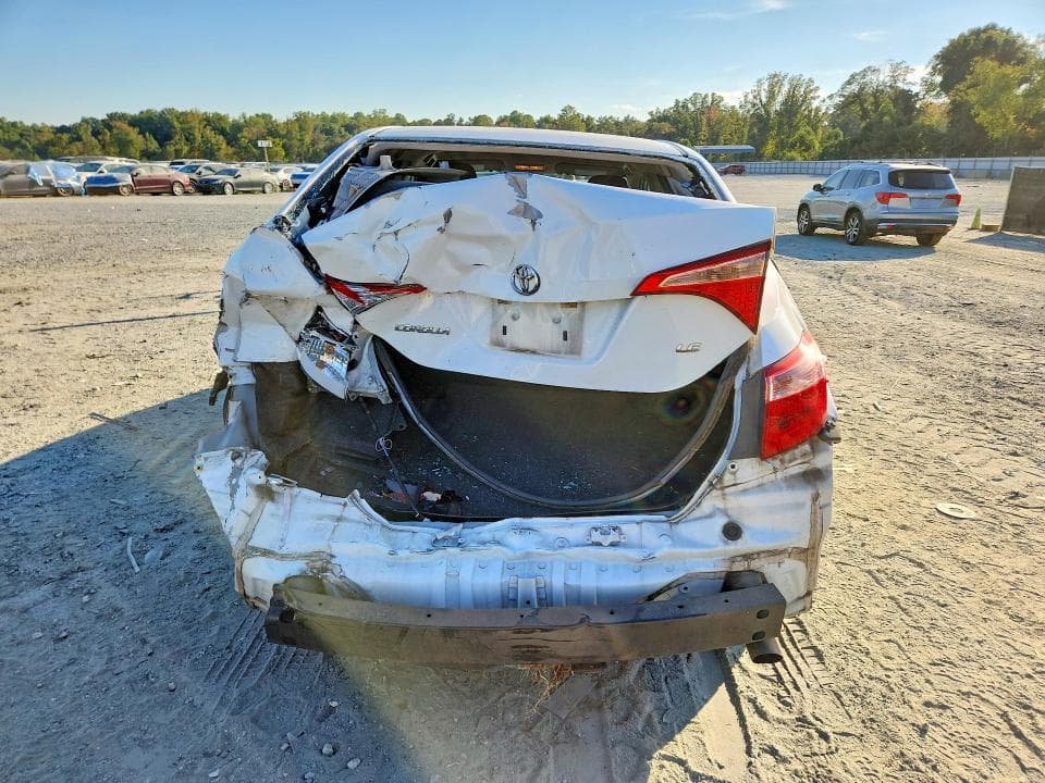 2019 TOYOTA COROLLA LE 6