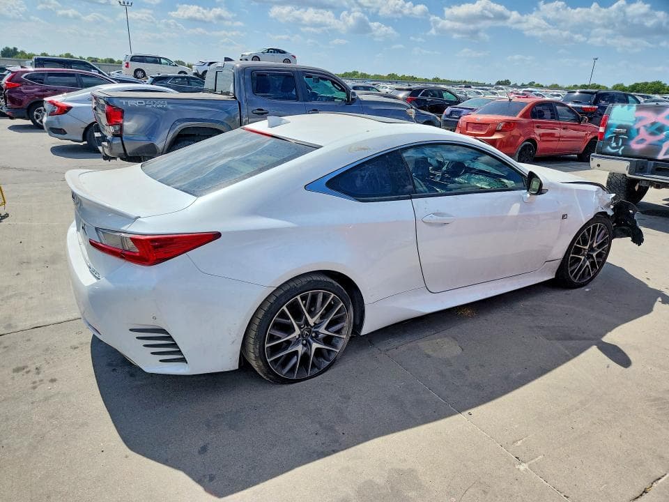 2017 LEXUS RC 200T 3