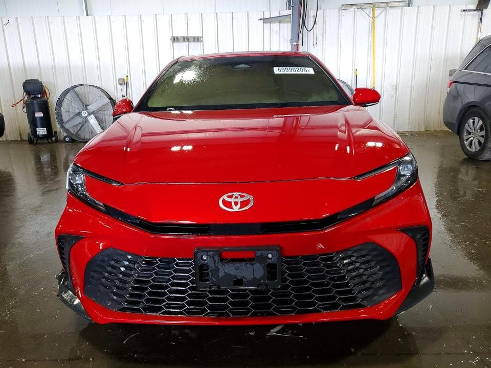 2025 TOYOTA CAMRY SE 5