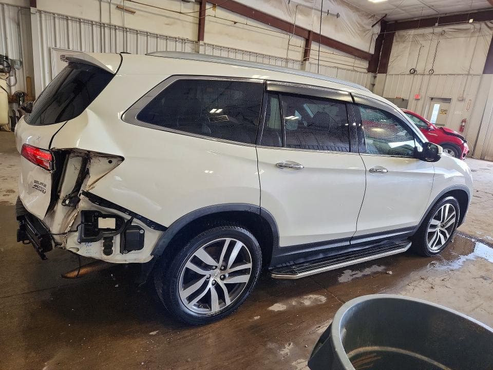 2018 HONDA PILOT ELITE 3