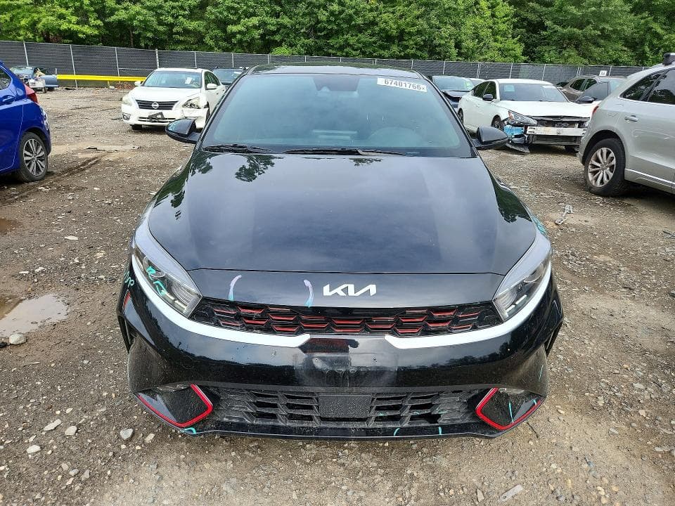 2023 KIA FORTE GT LINE 5
