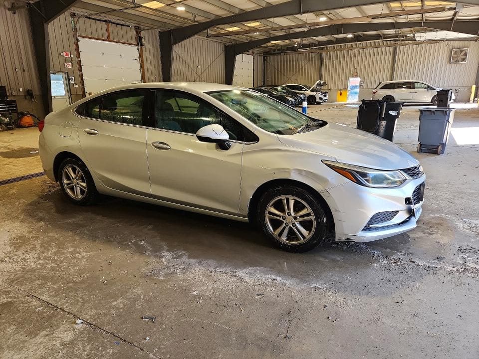 2017 CHEVROLET CRUZE LT 4