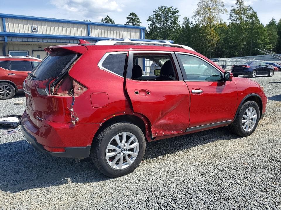2017 NISSAN ROGUE SV 3