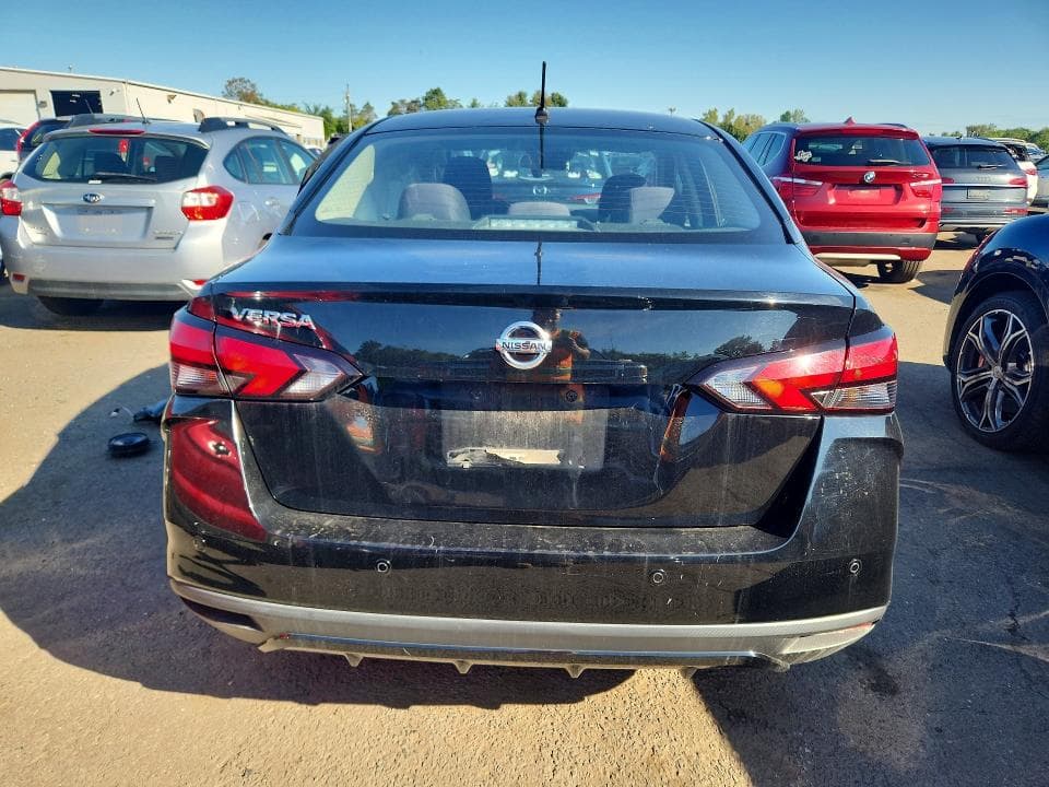 2022 NISSAN VERSA S 6