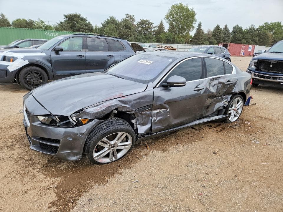 2017 JAGUAR XE PRESTIGE