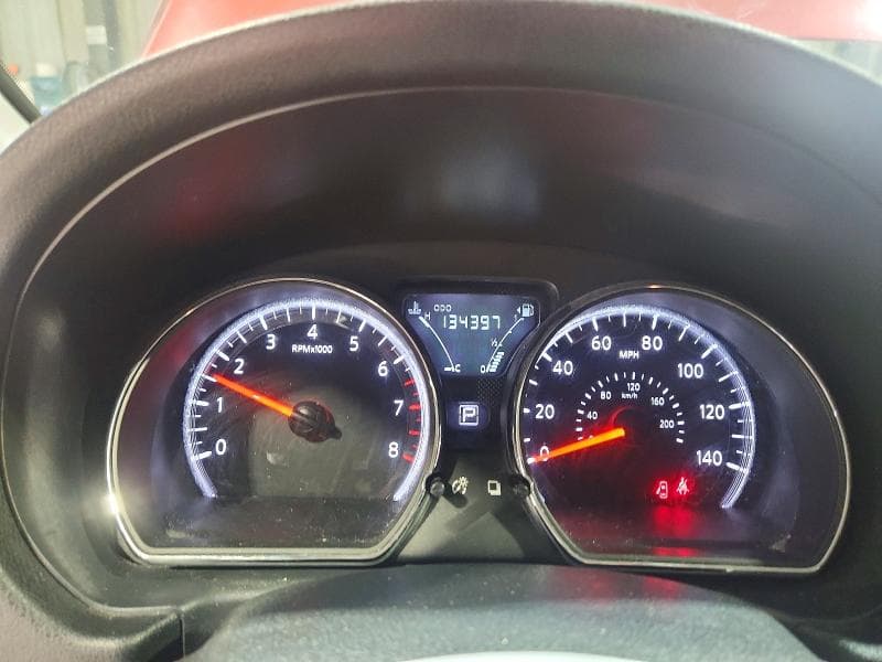2018 NISSAN VERSA SV 9
