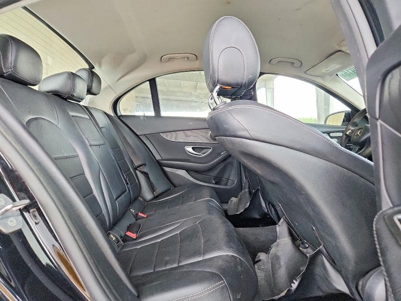 2017 MERCEDES-BENZ C 300 10