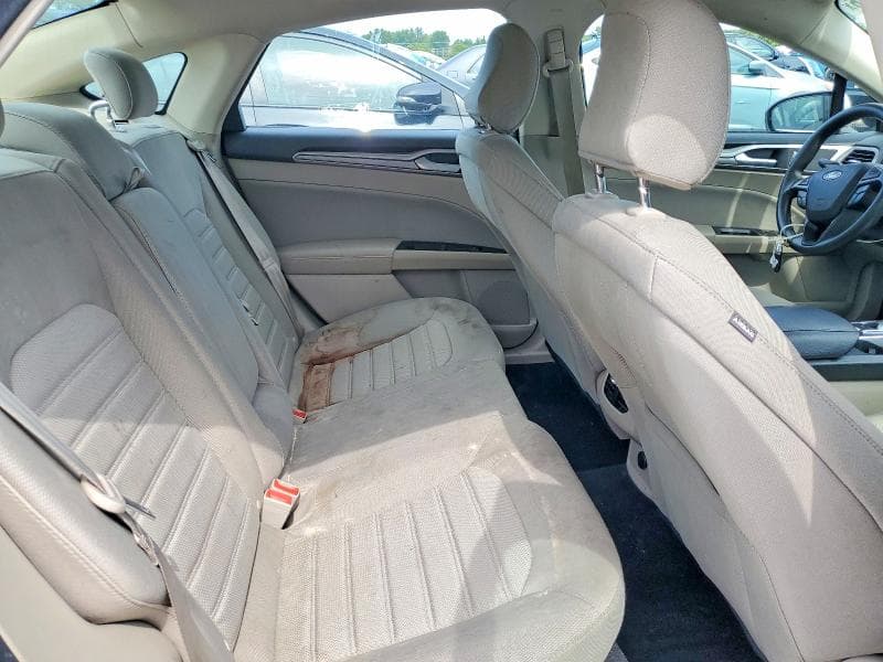 2020 FORD FUSION SE 10