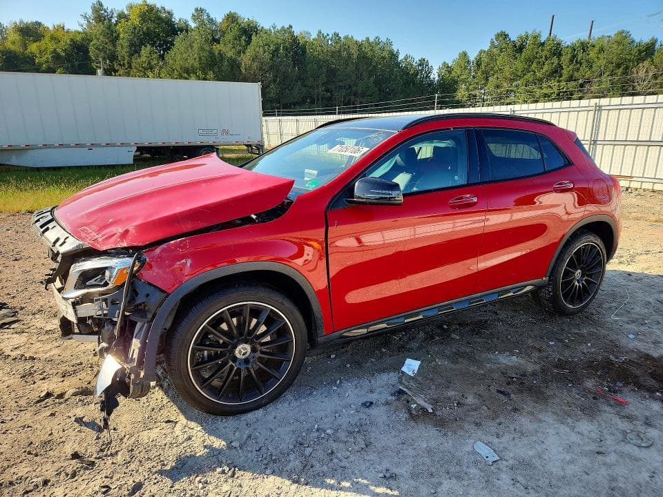2020 MERCEDES-BENZ GLA 250 - 1