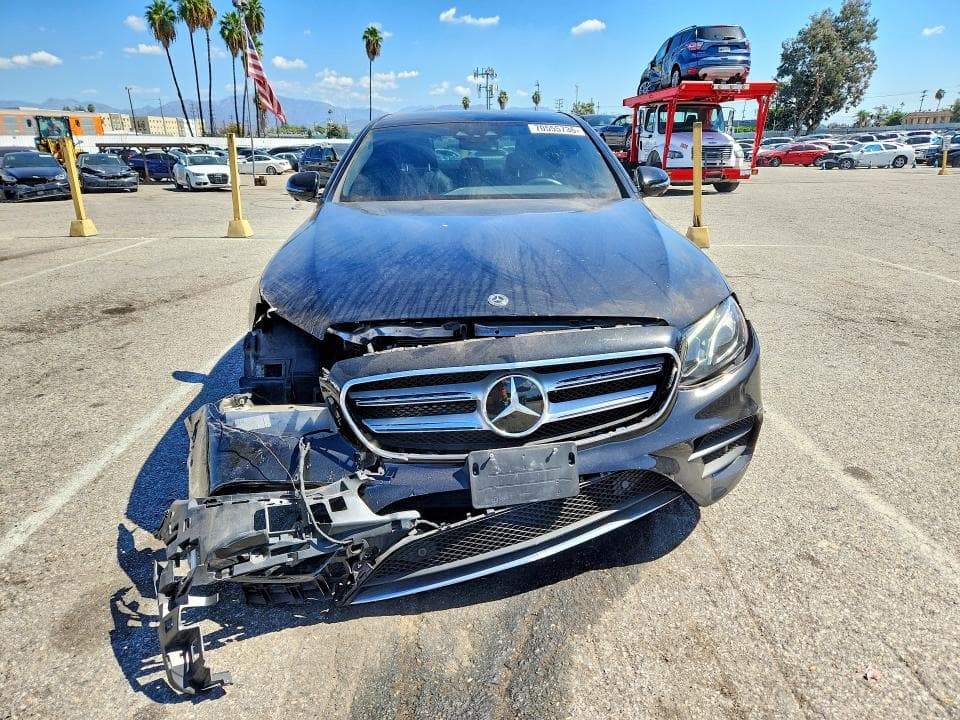 2019 MERCEDES-BENZ E 300 5